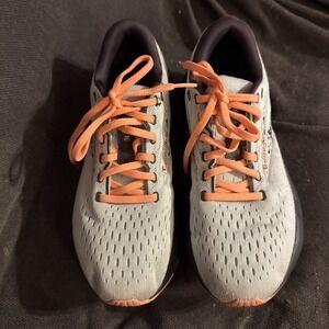Women's Brooks Ghost 16 Running Shoes Size 8